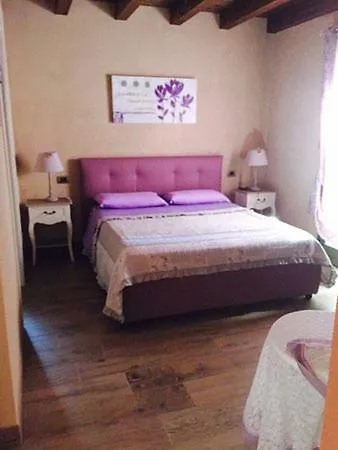 Bed and Breakfast La Piazzetta