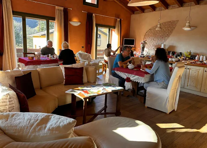 La Piazzetta Bed and Breakfast 4*