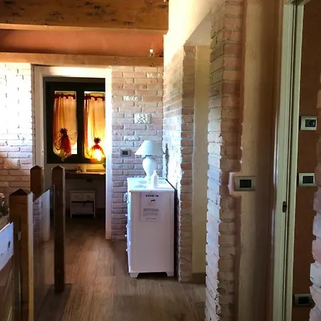 La Piazzetta Bed & Breakfast *