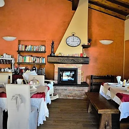 La Piazzetta Alojamento de Acomodação e Pequeno-almoço 3*