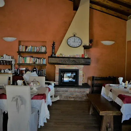 Bed & Breakfast La Piazzetta