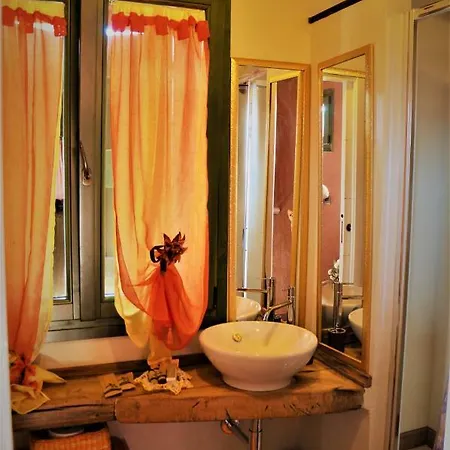 Bed & Breakfast La Piazzetta